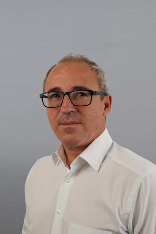 media/image/Andreas-Petrikis-600-2.jpg